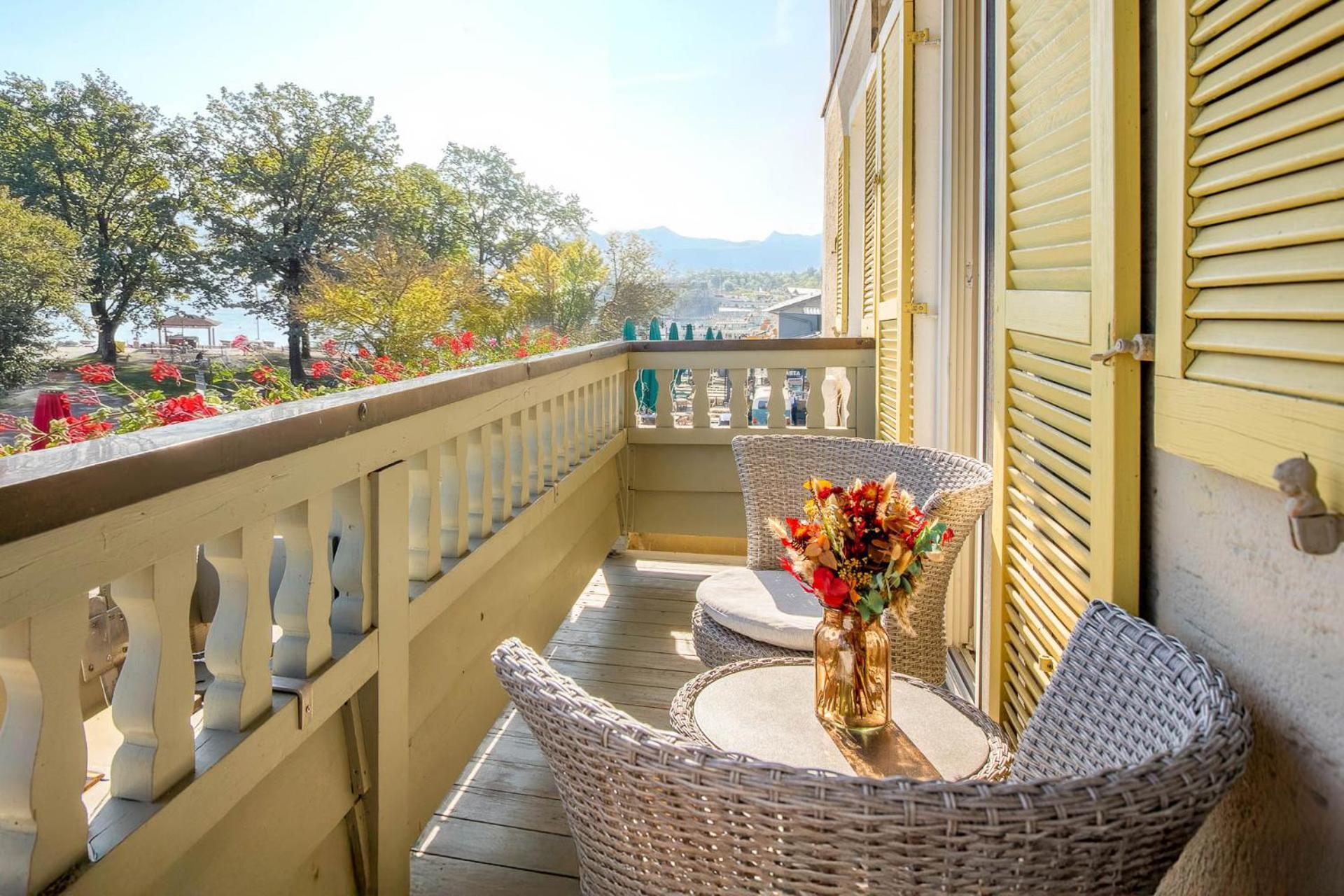 Hotel Schlossblick Chiemsee 프리엔암치엠시 외부 사진